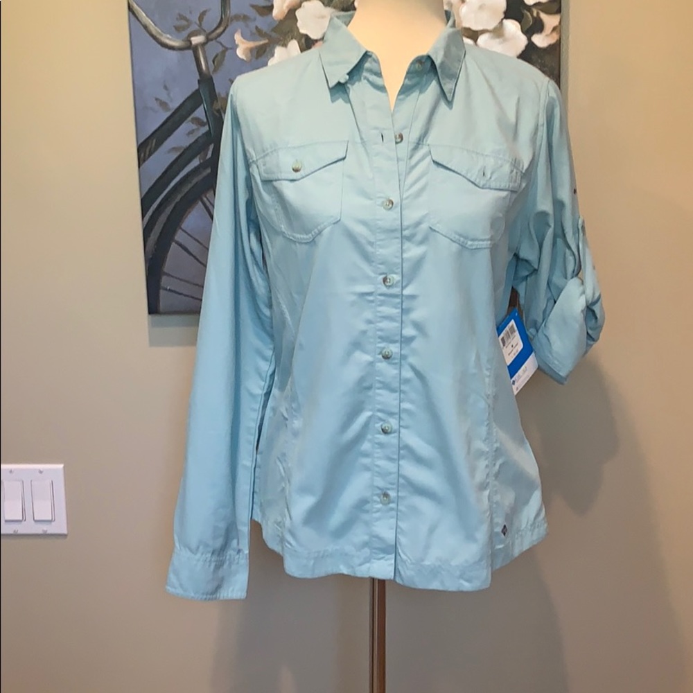 Columbia water , sun , bug  resistant shirt M
